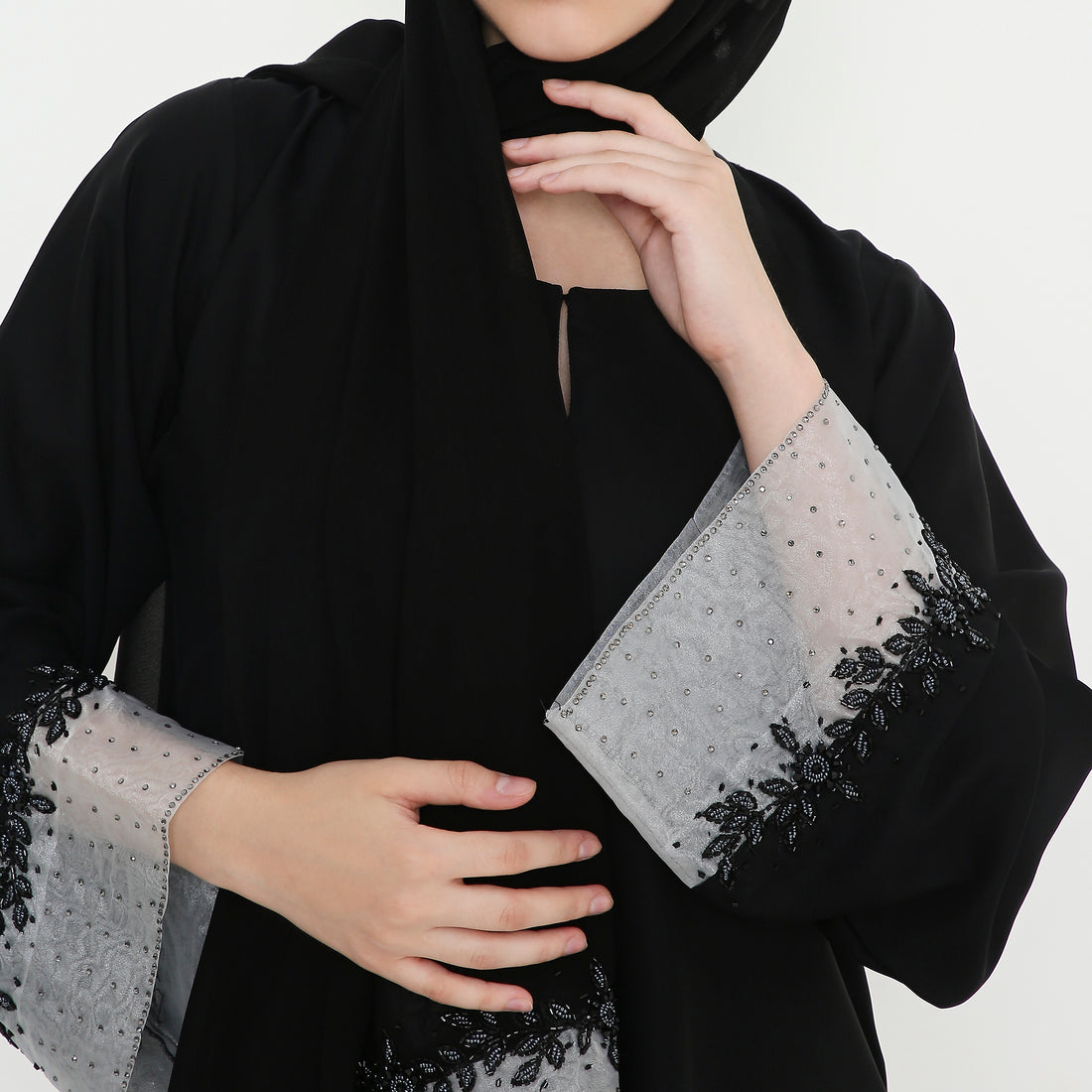 Organza Detail Aline Abaya