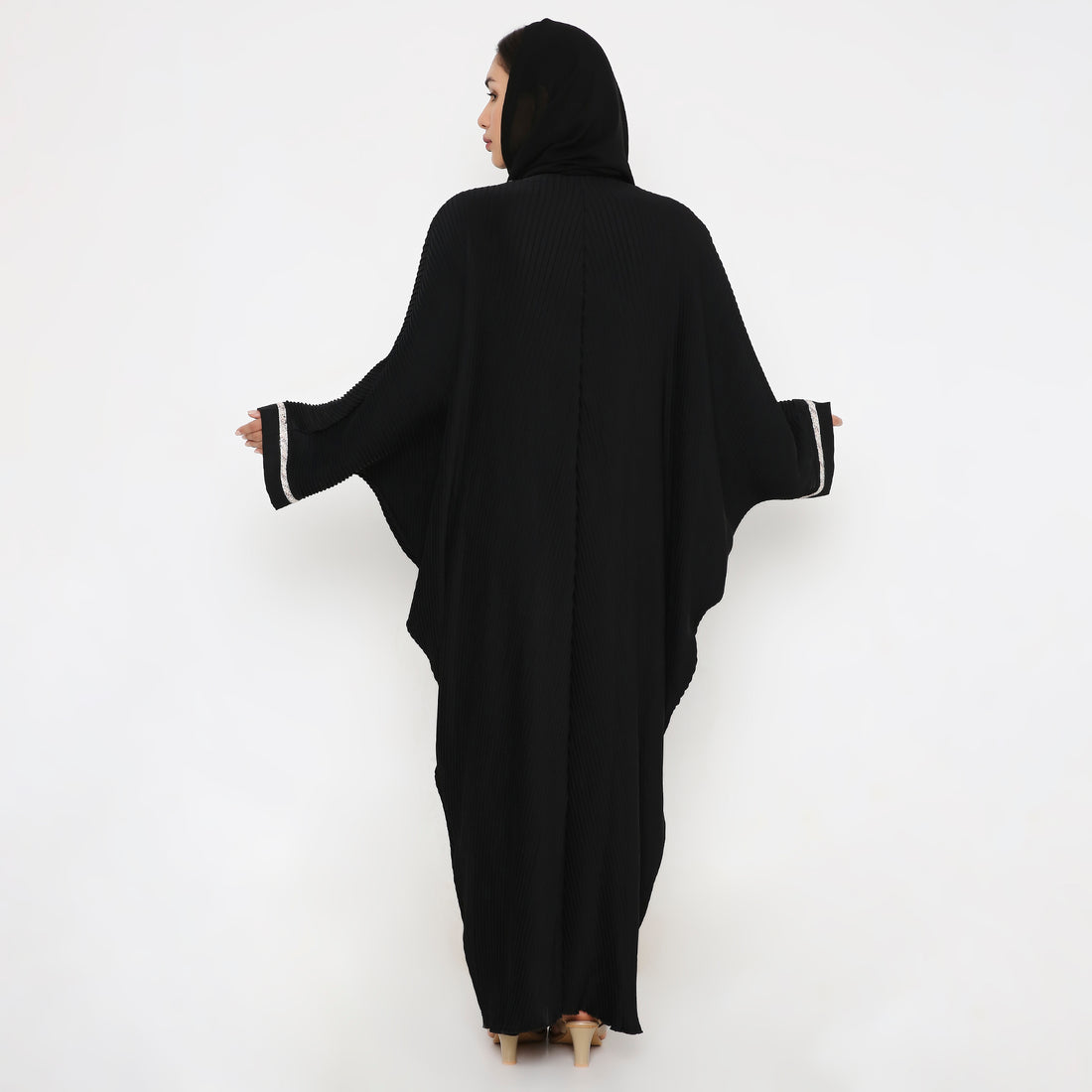 Black Pleated Arabian style abaya