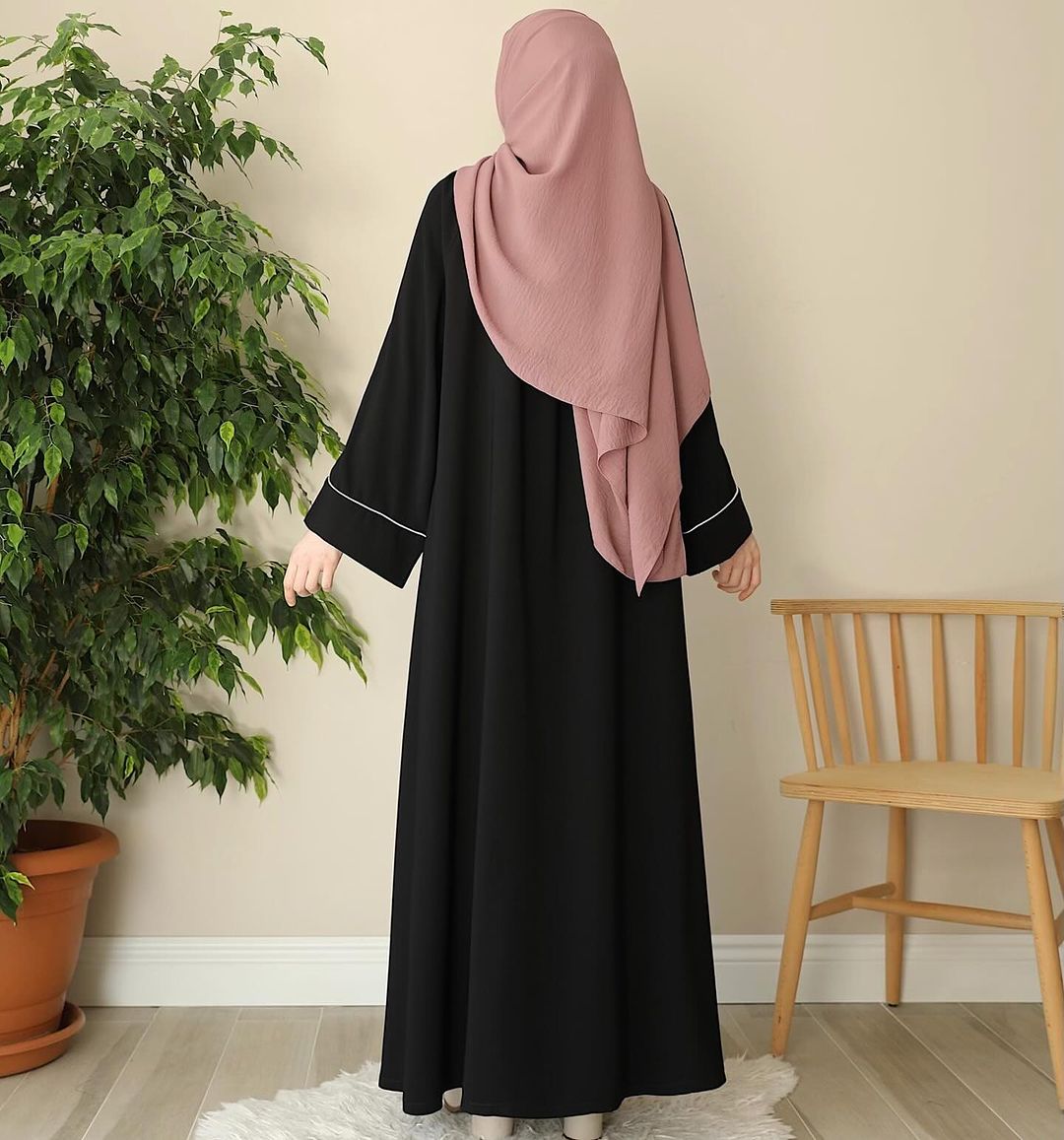 A- LINE SIDE PIPPING ABAYA